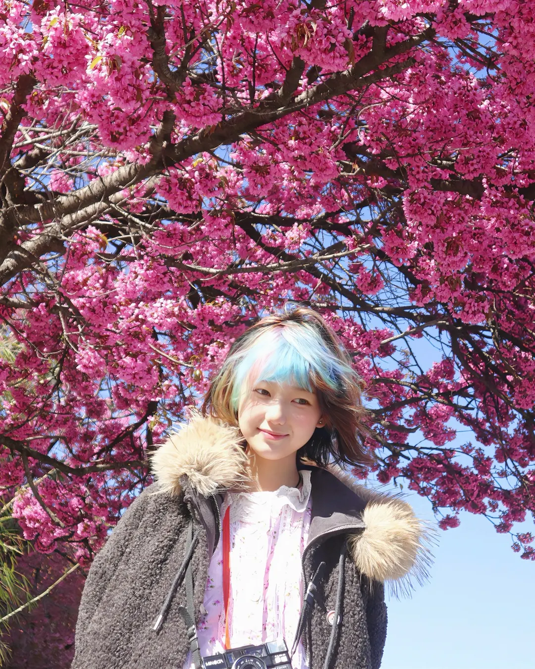 夜晚的信箱 wearing Blue Moon 4